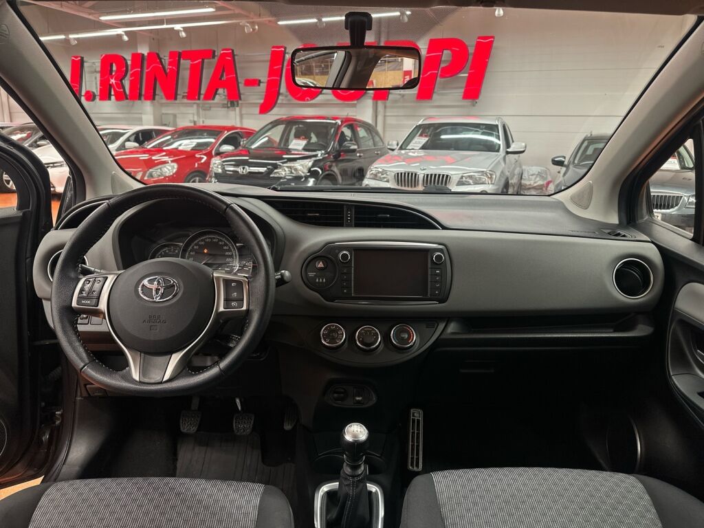 Toyota Yaris 2015 Harmaa