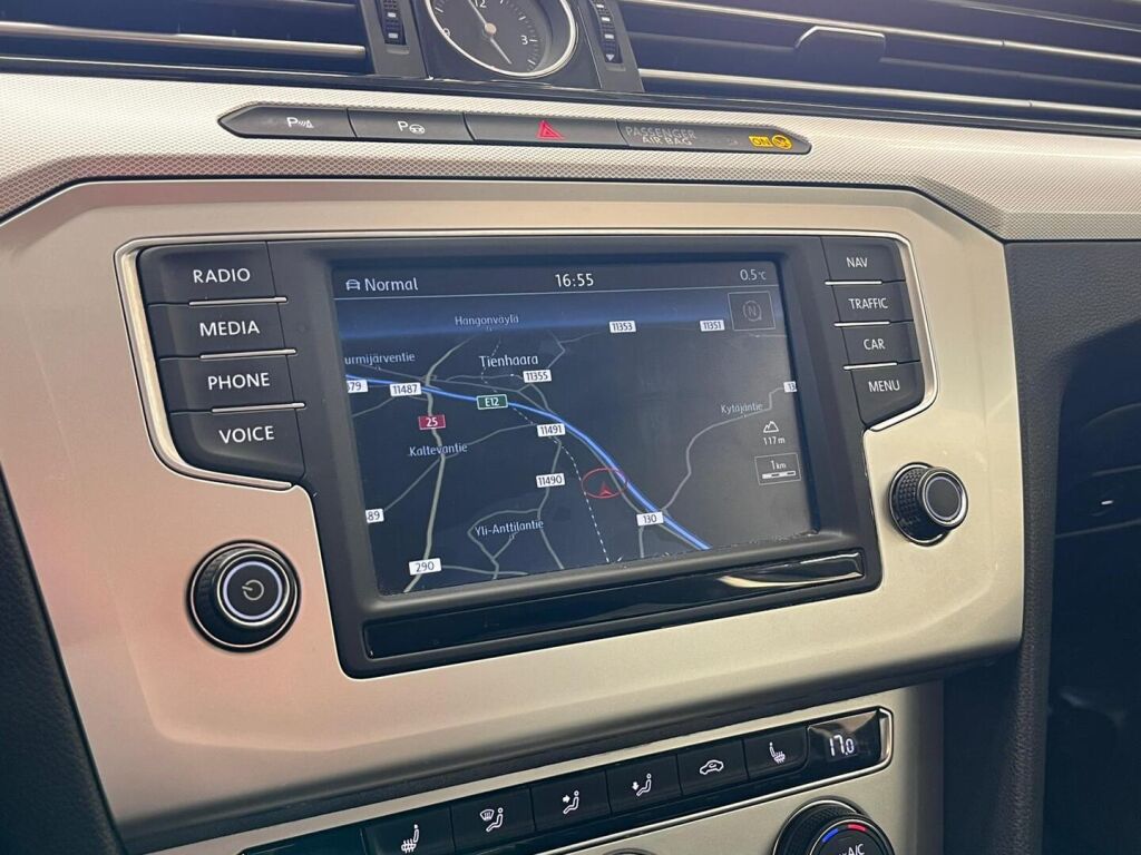 Volkswagen Passat 2015 Valkoinen