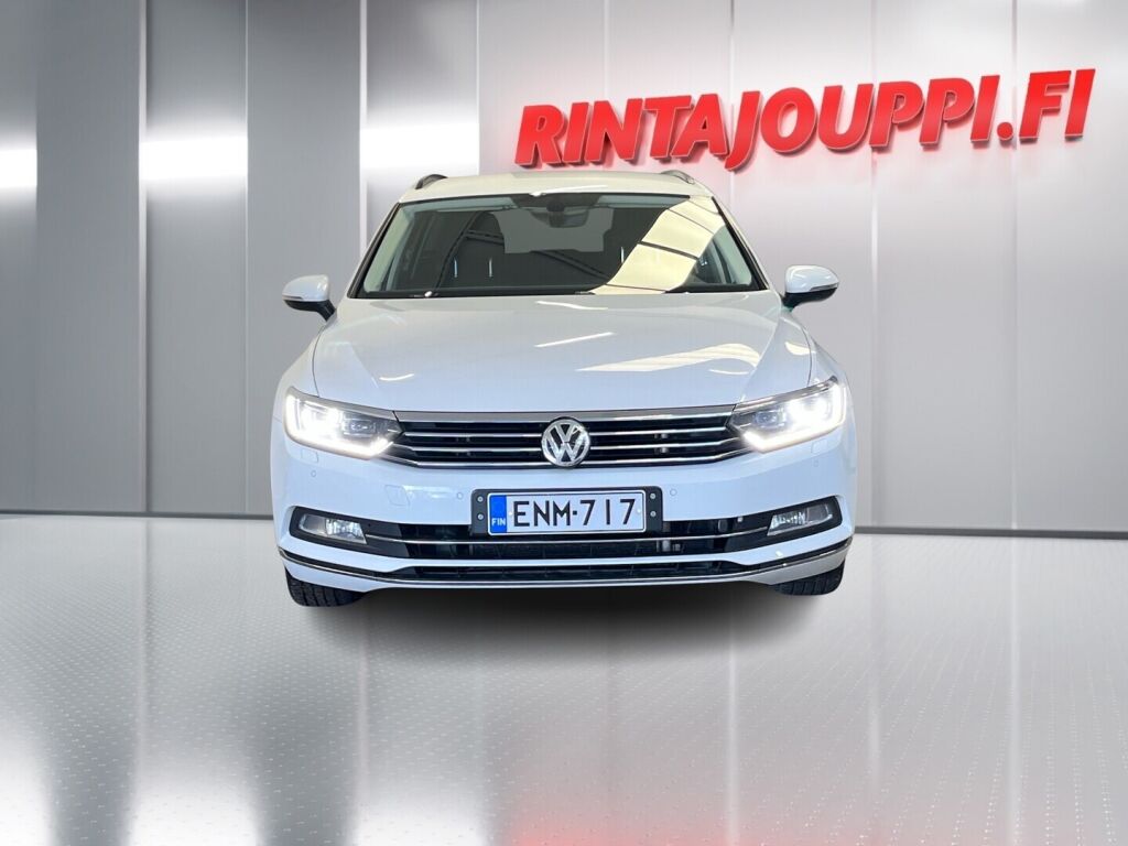 Volkswagen Passat 2015 Valkoinen