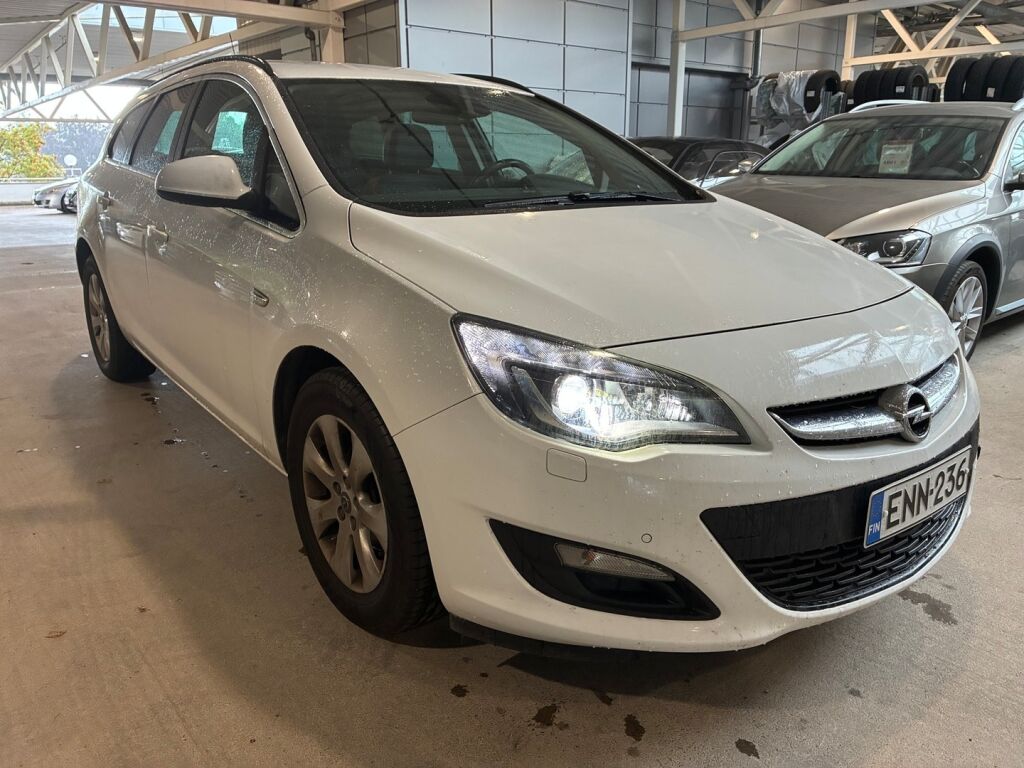 Opel Astra 2015 Valkoinen