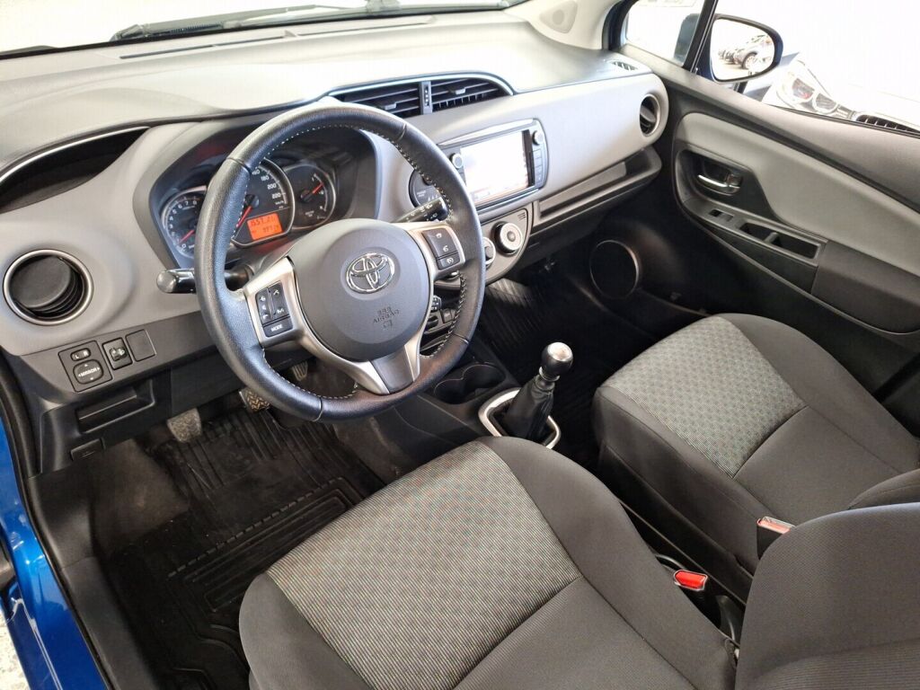 Toyota Yaris 2015 Sininen