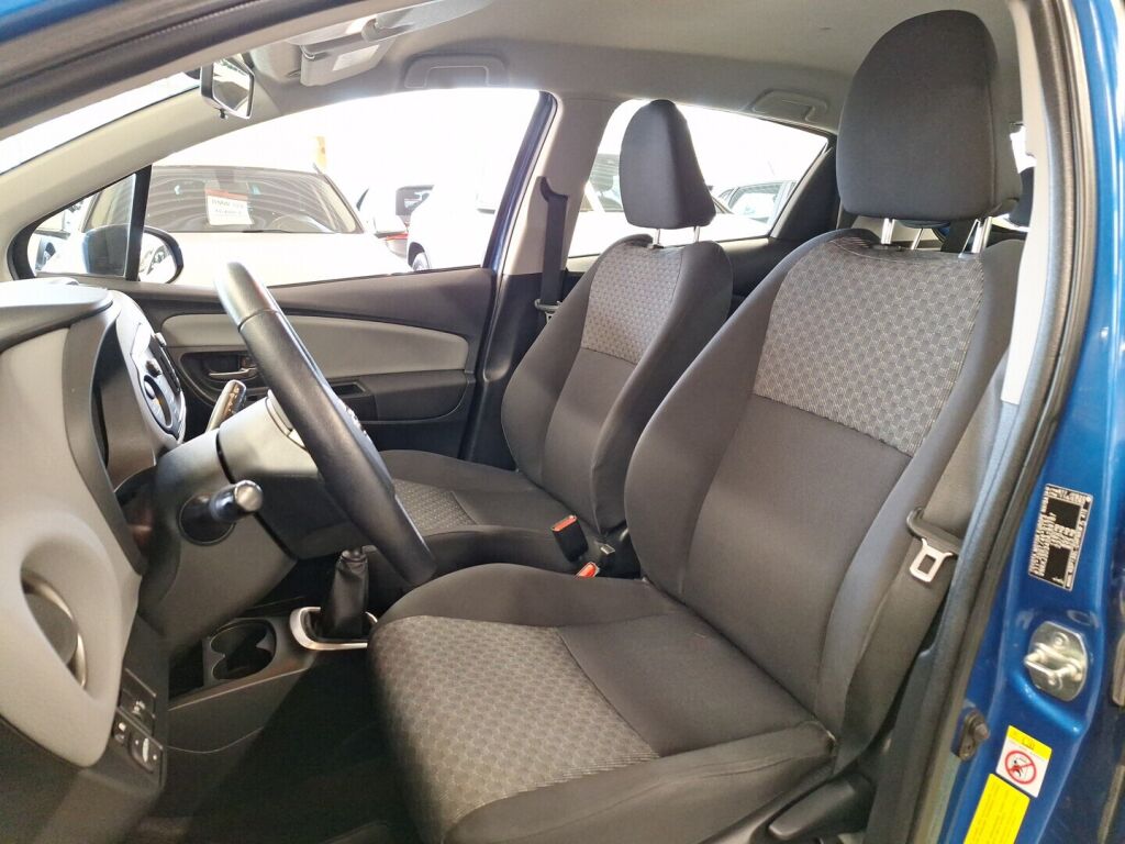 Toyota Yaris 2015 Sininen