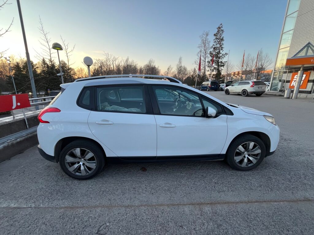 Peugeot 2008 2015 Valkoinen