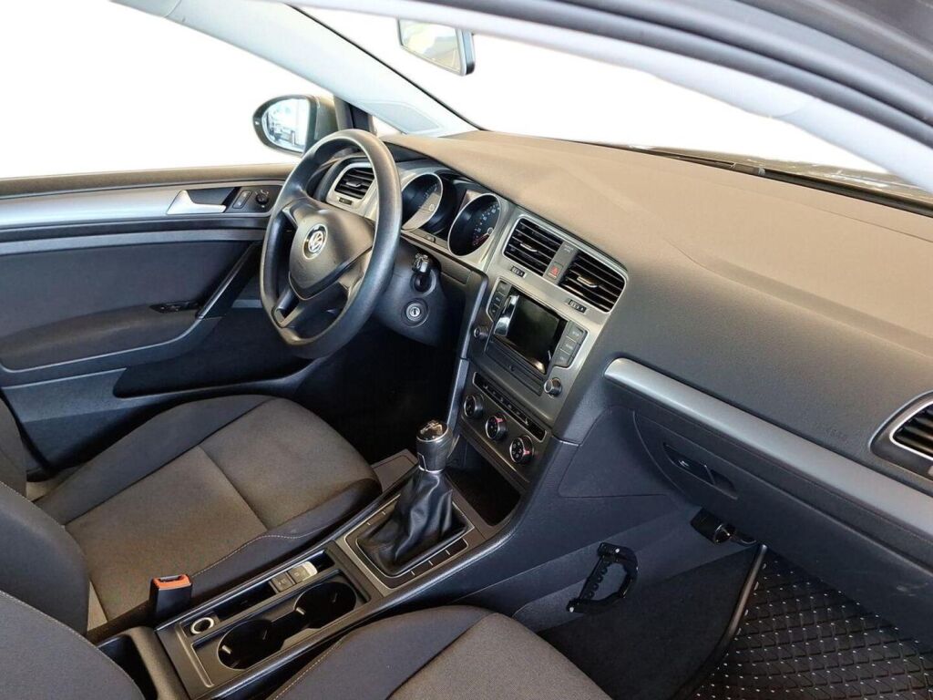 Volkswagen Golf 2015 Harmaa