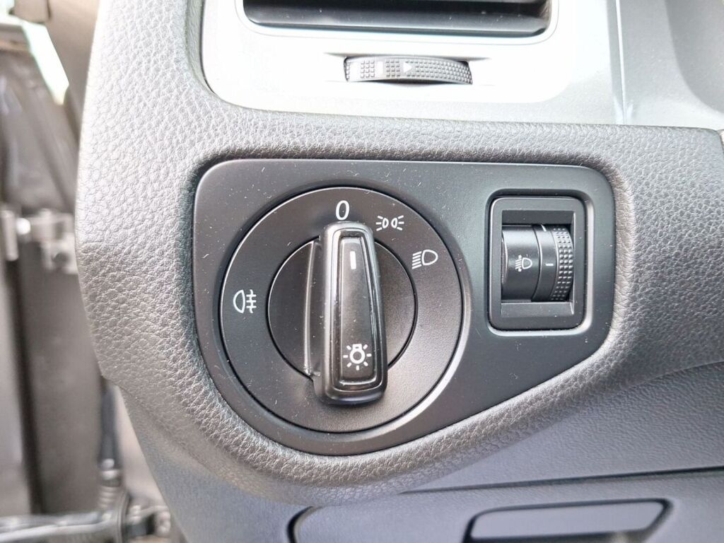 Volkswagen Golf 2015 Harmaa