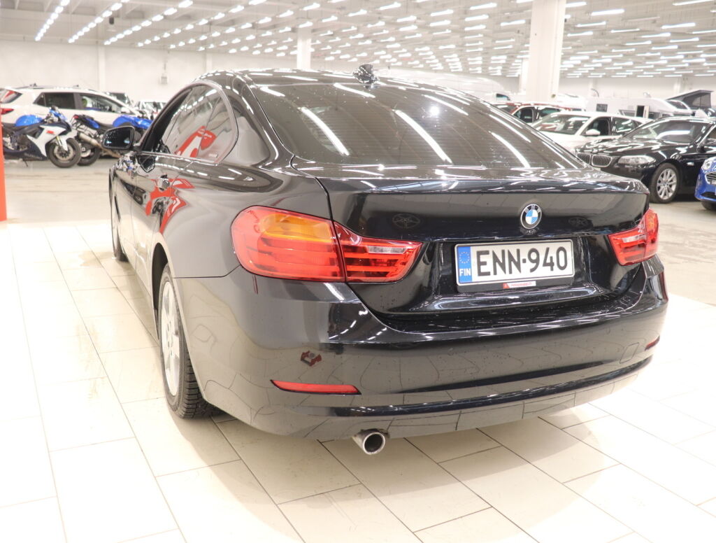 BMW 418 2015 Musta