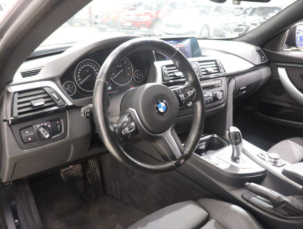 BMW 418 2015 Musta