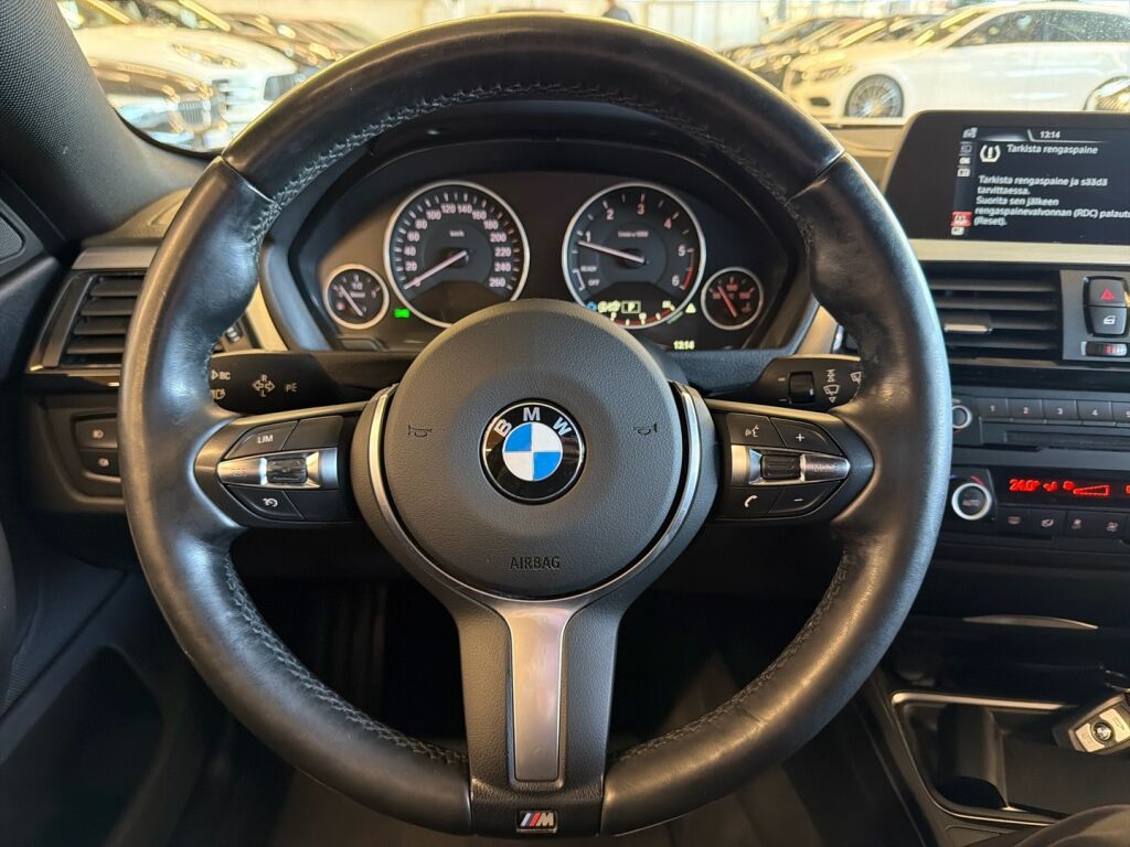 BMW 418 2015 Musta