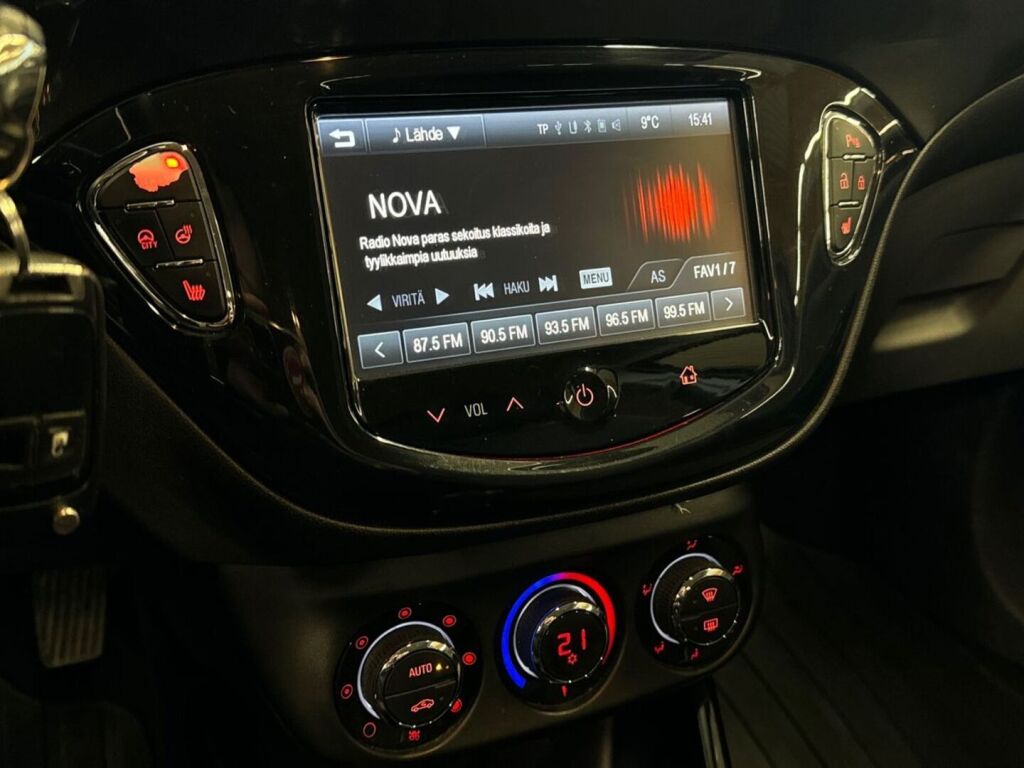 Opel Corsa 2015 Musta