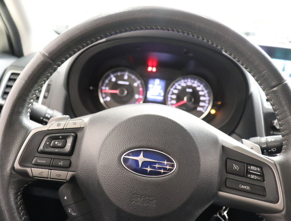 Subaru Forester 2015 Harmaa
