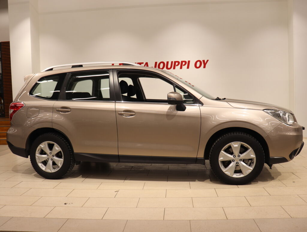 Subaru Forester 2015 Harmaa
