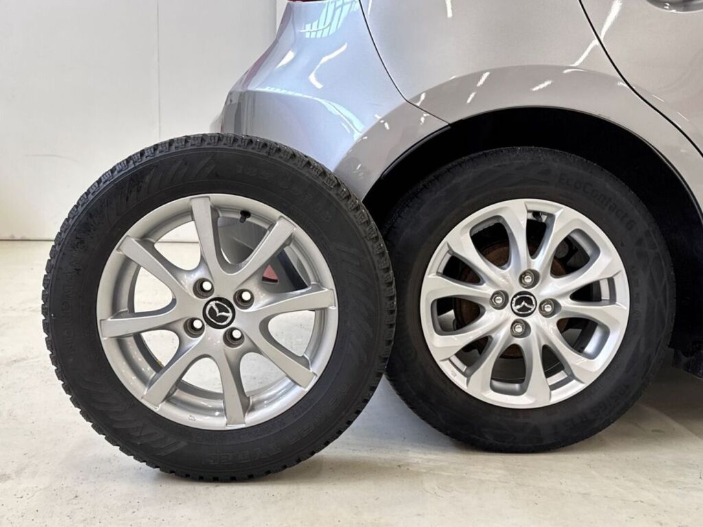 Mazda Mazda2 2015 Harmaa