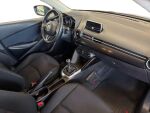 Mazda Mazda2 2015 Punainen