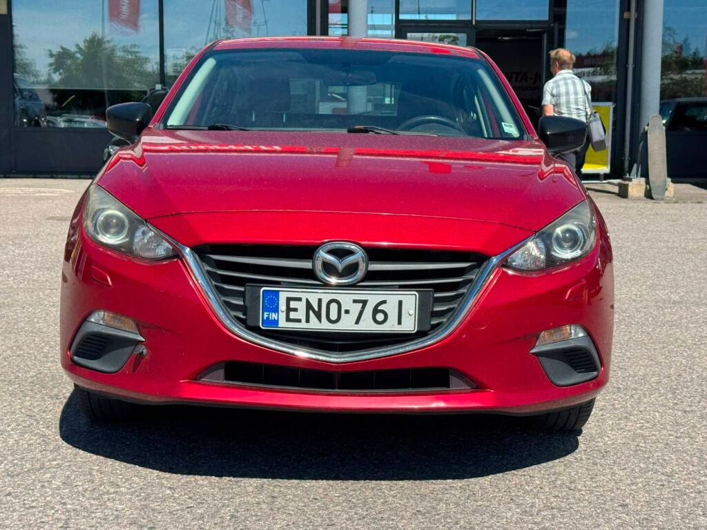 Mazda Mazda3 2015 Punainen