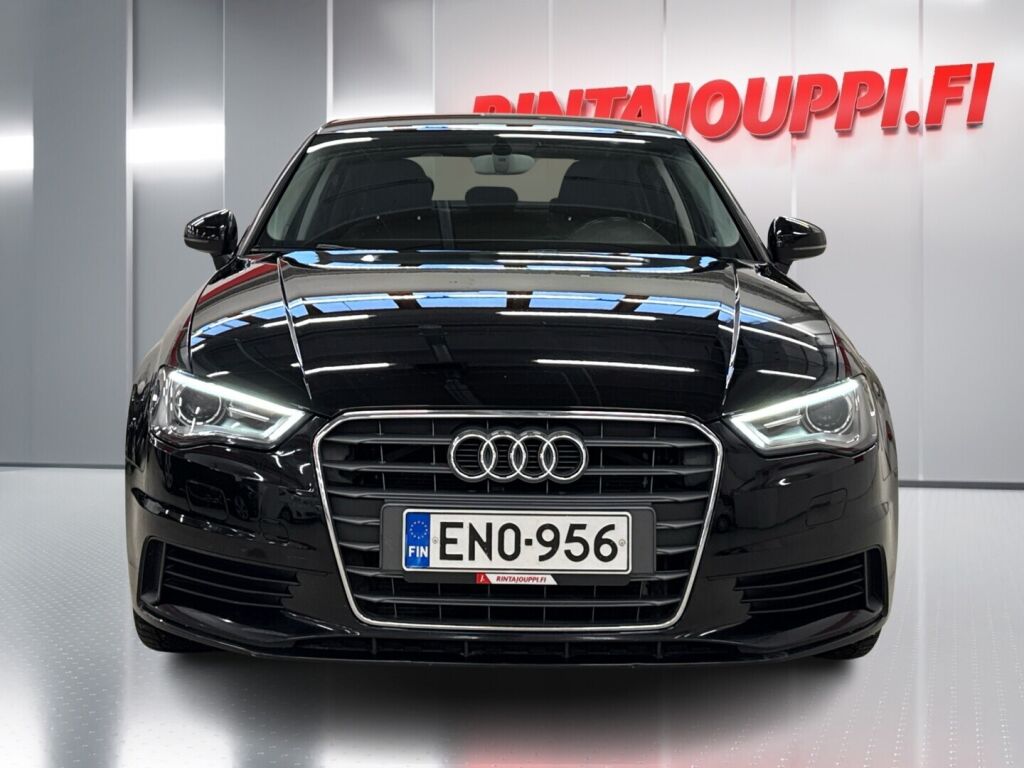 Audi A3 2015 Musta