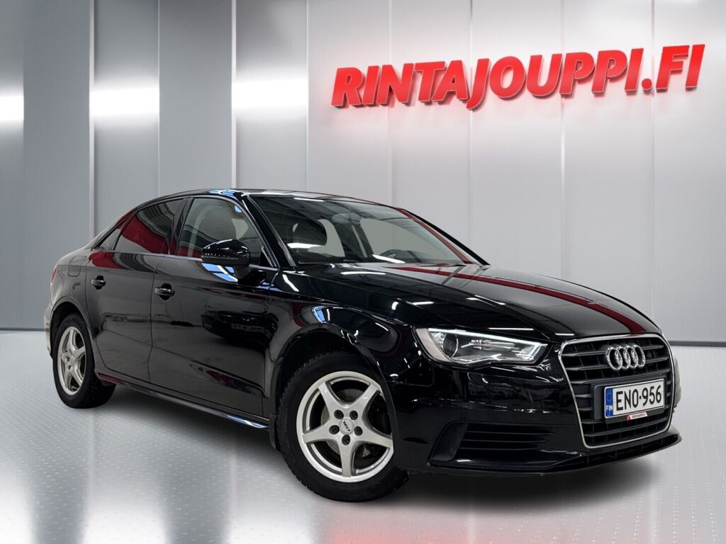 Audi A3 2015 Musta