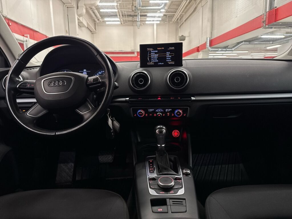 Audi A3 2015 Musta