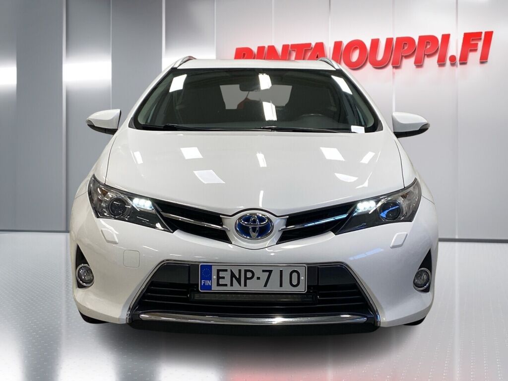Toyota Auris 2015 Valkoinen