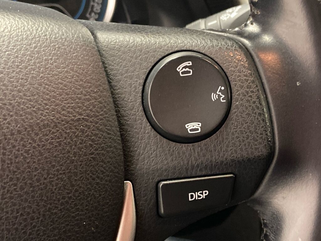 Toyota Auris 2015 Valkoinen