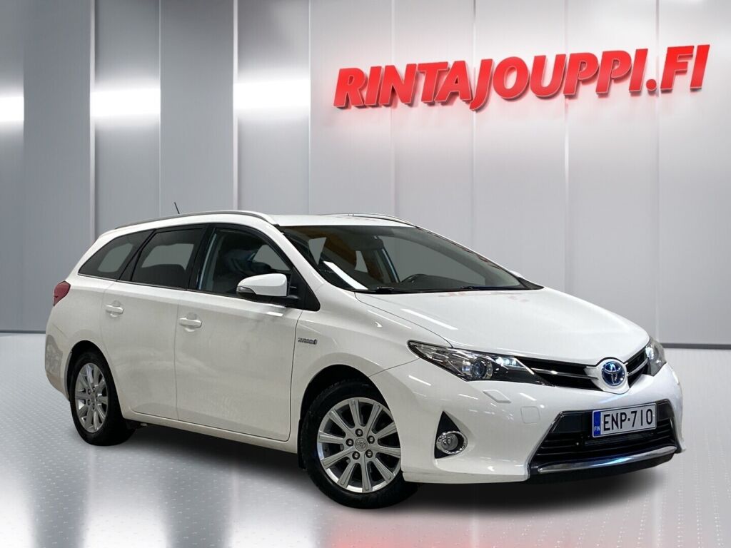 Toyota Auris 2015 Valkoinen
