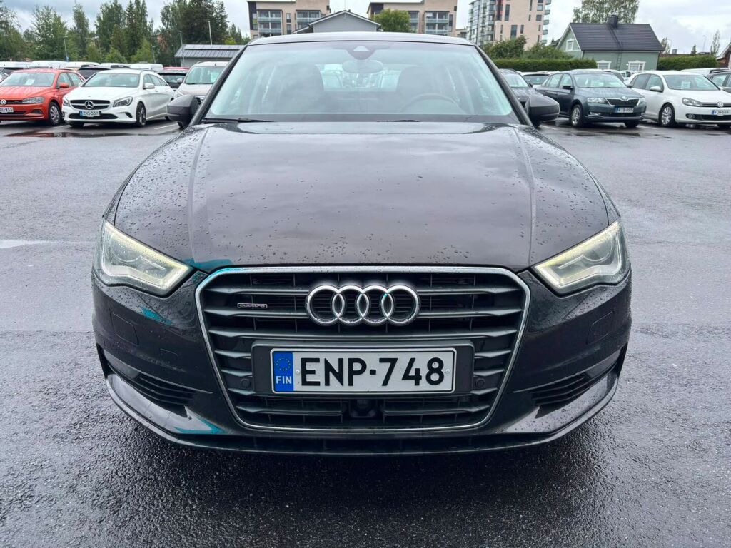 Audi A3 2015 Ruskea (beige)