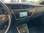 Toyota Auris 2015 Valkoinen
