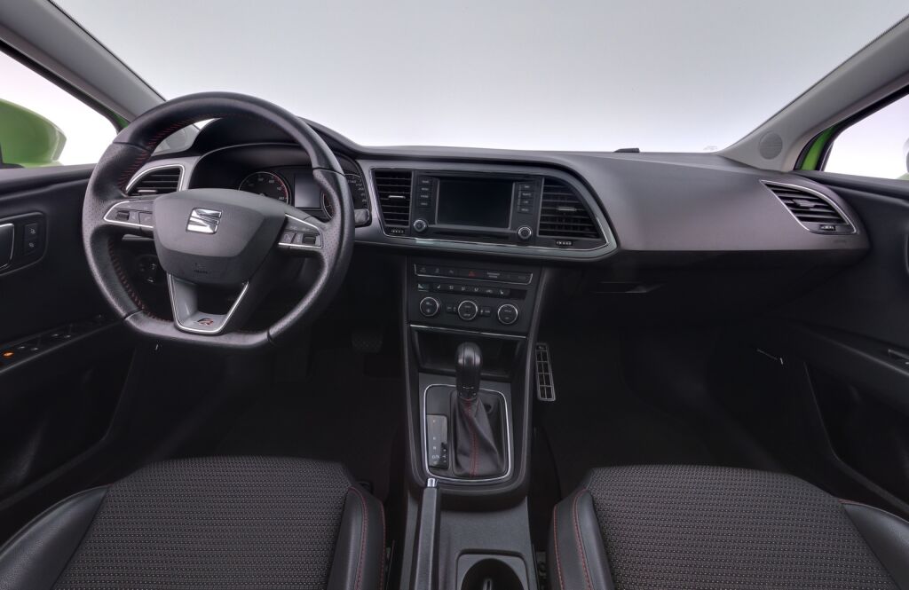 Seat Leon 2015 Vihreä