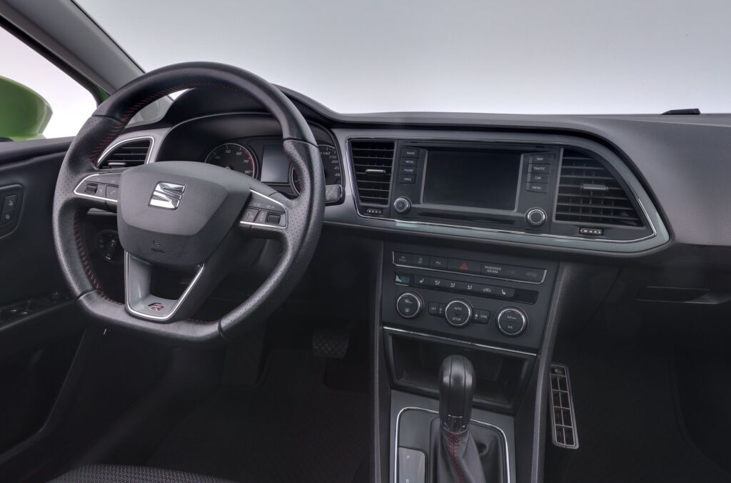 Seat Leon 2015 Vihreä