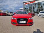 Audi A4 2015 Punainen