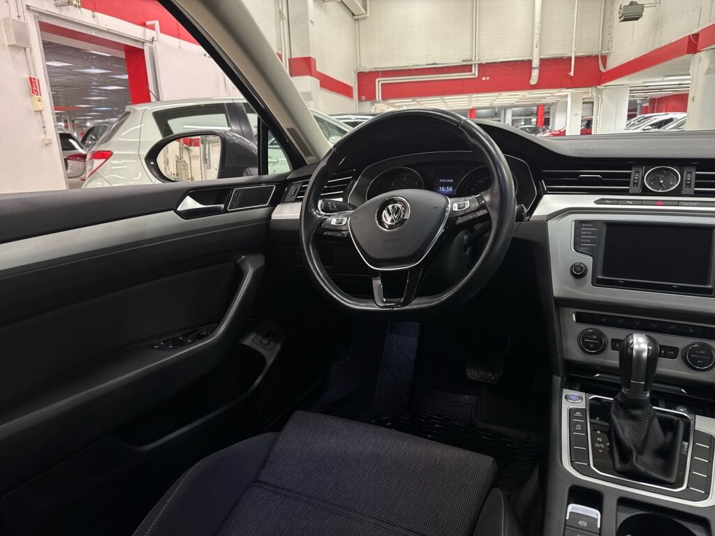 Volkswagen Passat 2015 Harmaa