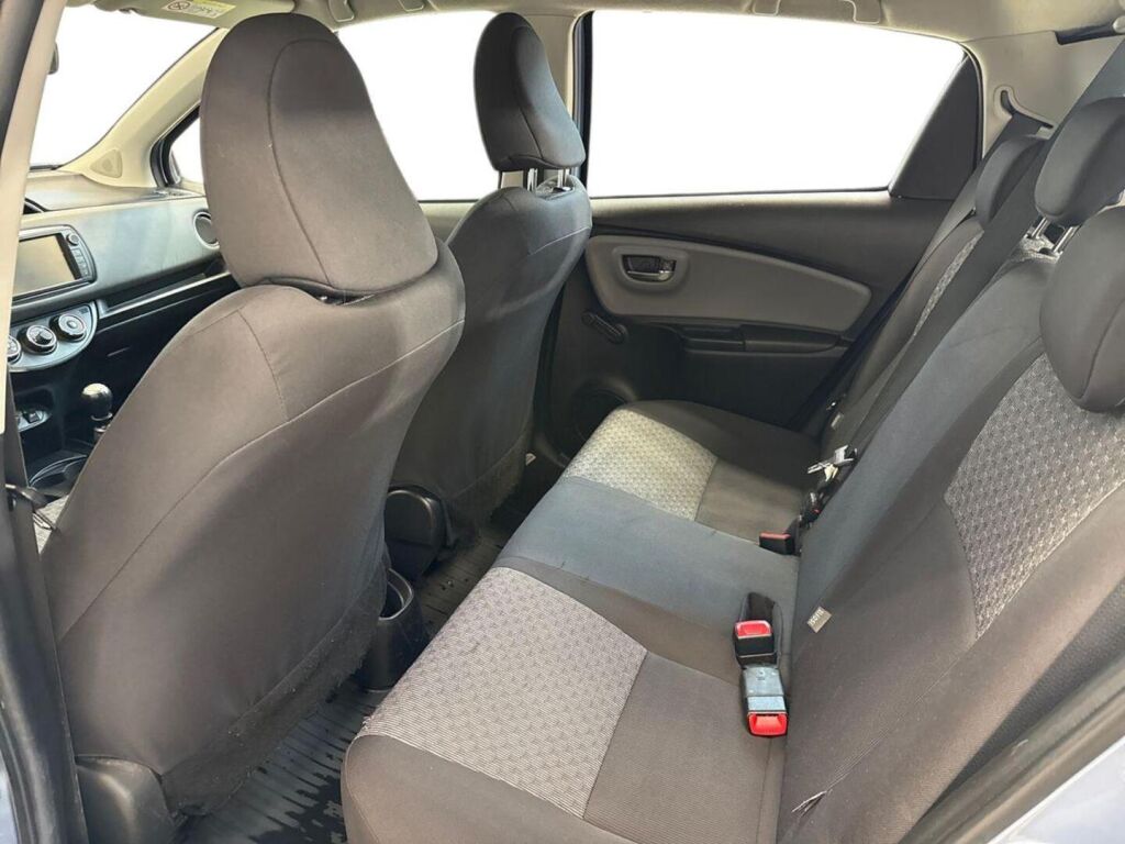 Toyota Yaris 2015 Sininen