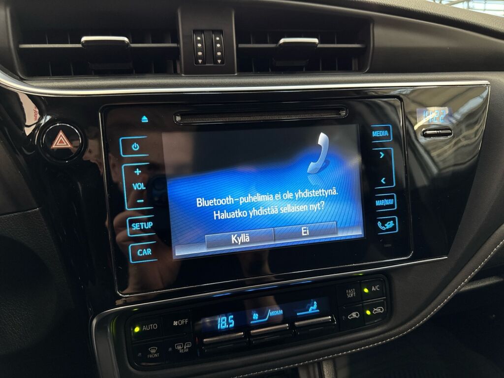 Toyota Auris 2016 Valkoinen