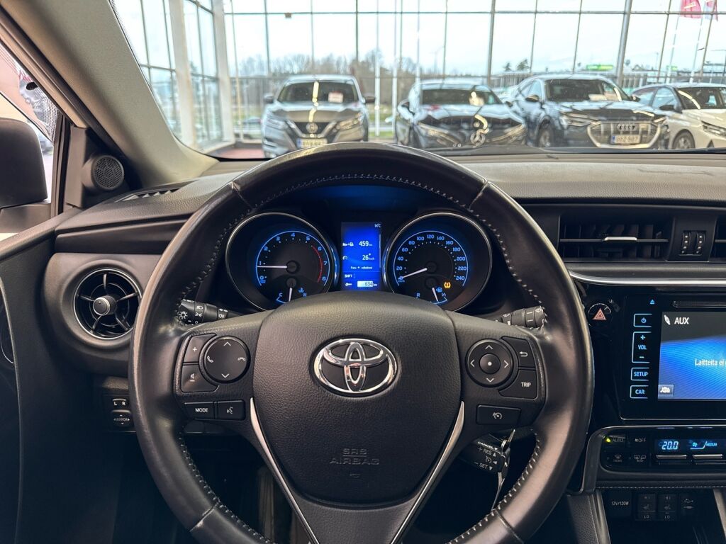 Toyota Auris 2016 Valkoinen