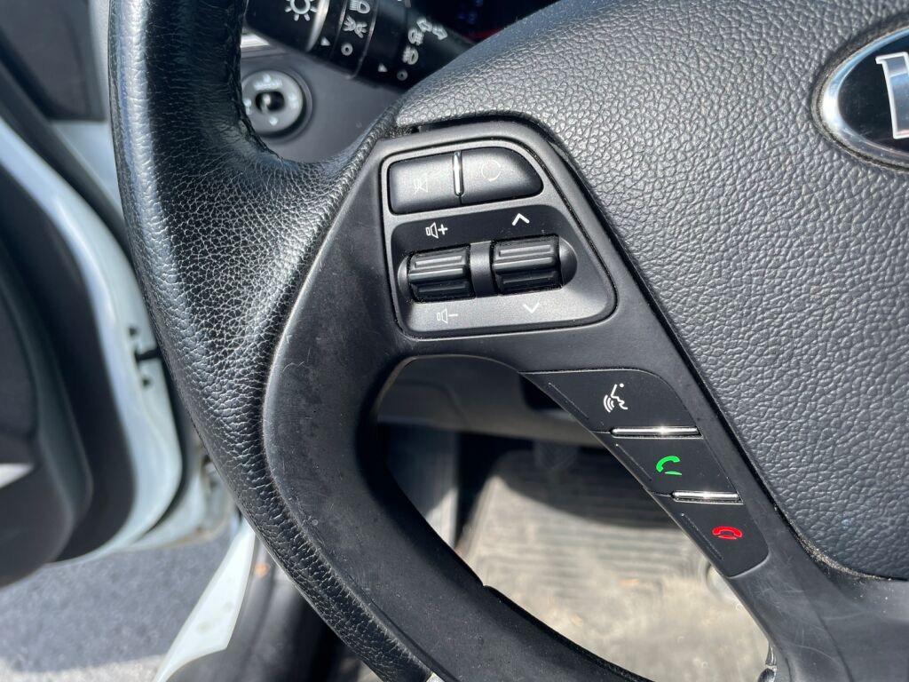 Kia Ceed 2016 Valkoinen