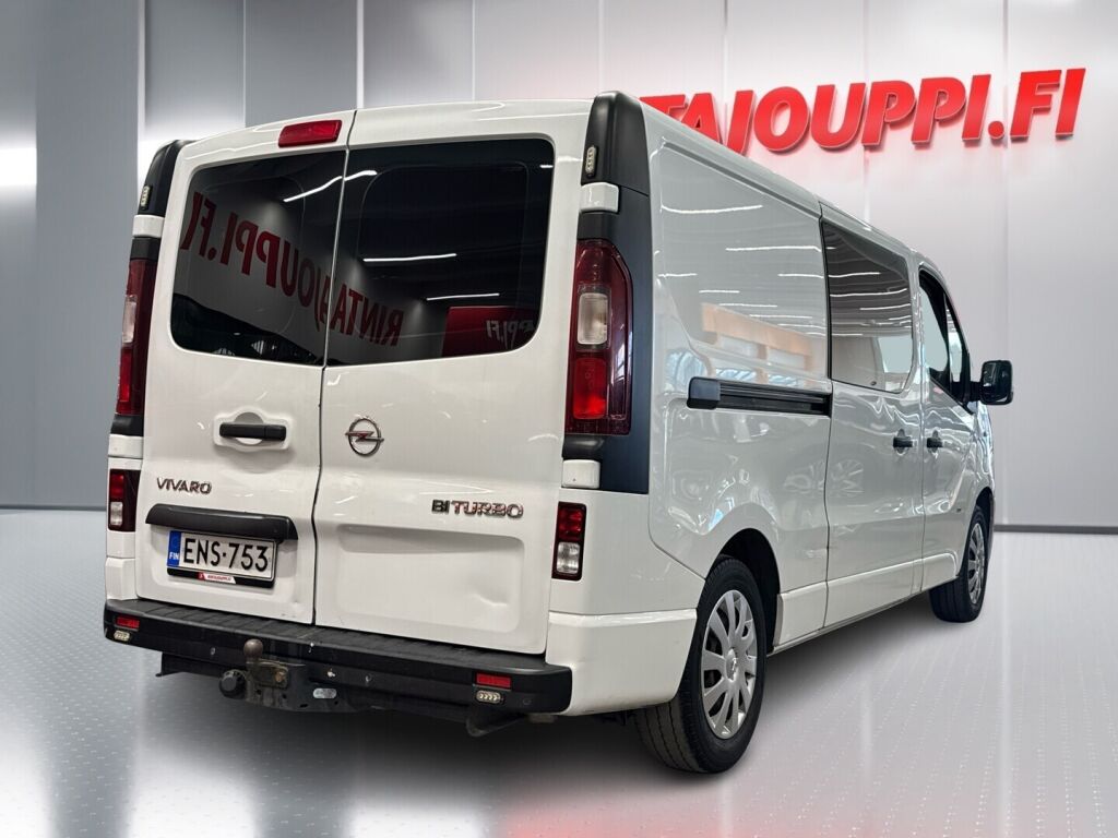 Opel Vivaro 2016 Valkoinen