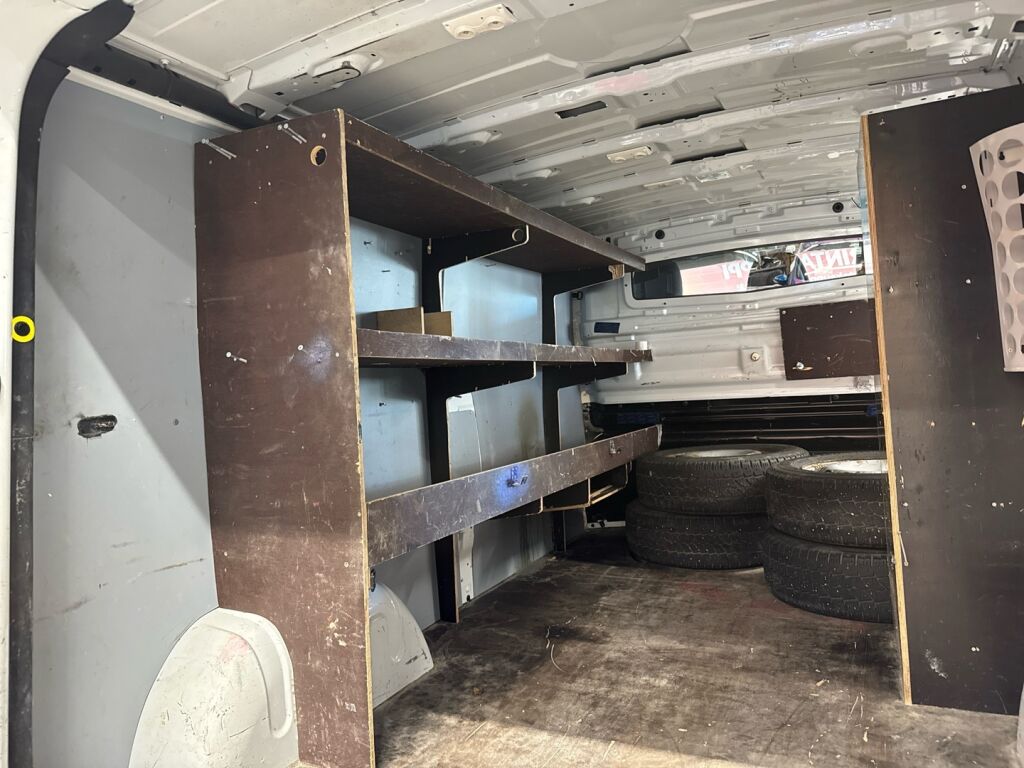 Opel Vivaro 2016 Valkoinen