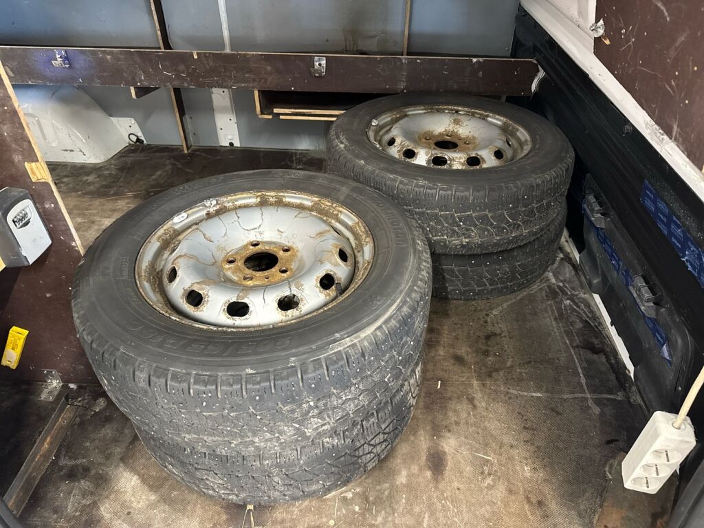 Opel Vivaro 2016 Valkoinen