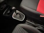 Toyota Yaris 2016 Punainen