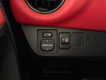 Toyota Yaris 2016 Punainen