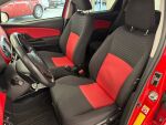 Toyota Yaris 2016 Punainen