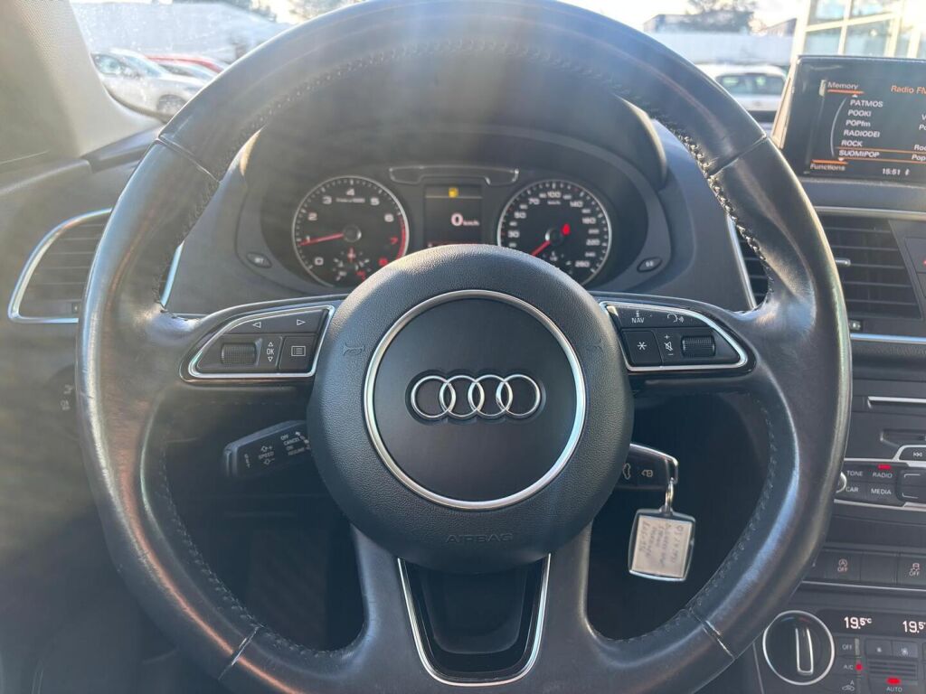 Audi Q3 2016 Valkoinen