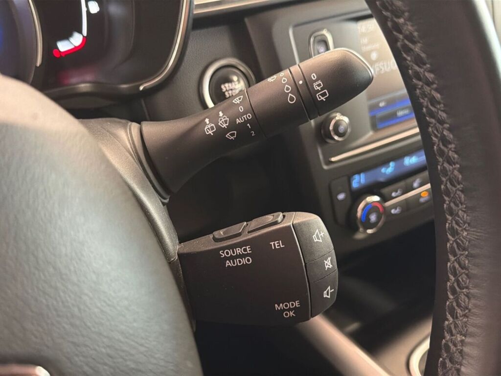 Renault Kadjar 2016 Punainen