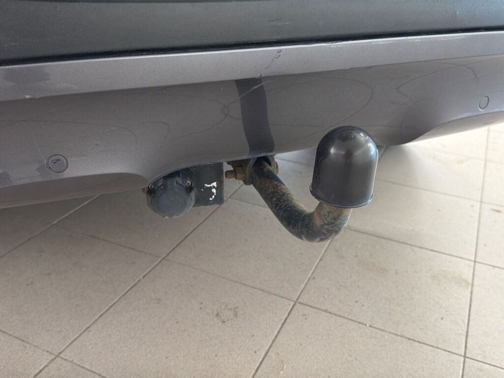 Renault Kadjar 2016 Punainen