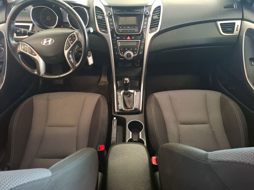 Hyundai i30 5d 2015 Sininen