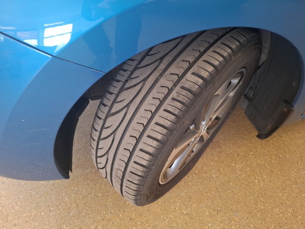 Hyundai i30 5d 2015 Sininen