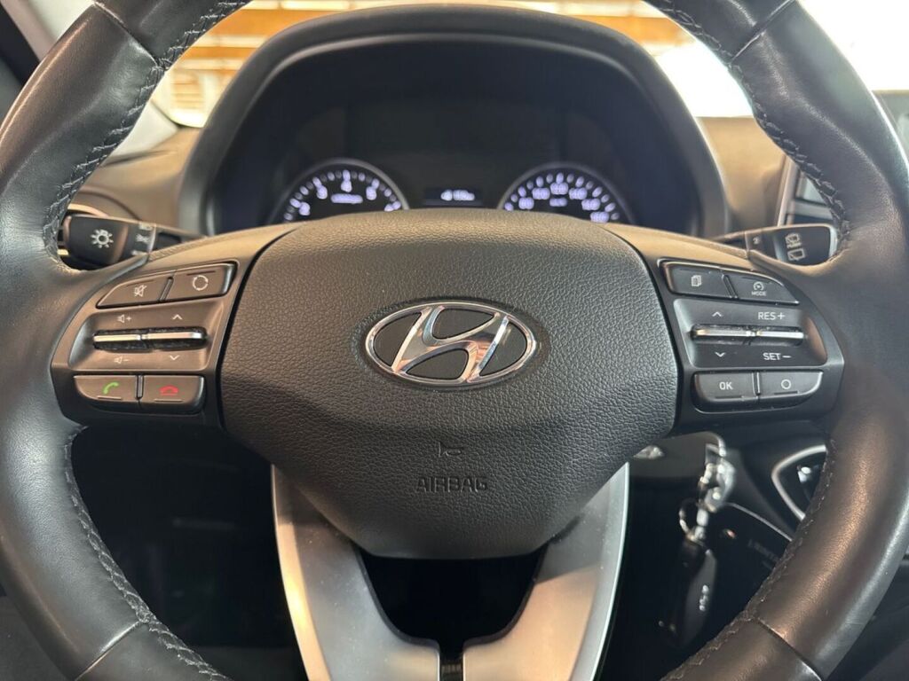 Hyundai i30 Wagon 2018 Punainen