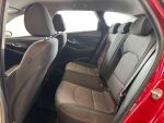 Hyundai i30 Wagon 2018 Punainen