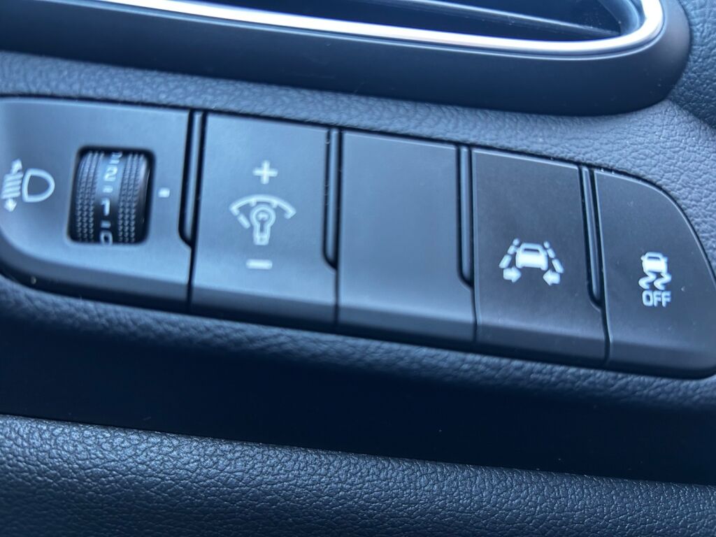 Hyundai i30 Wagon 2018 Punainen