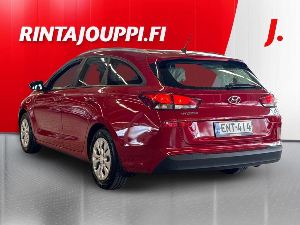 Hyundai i30 Wagon 2018 Punainen