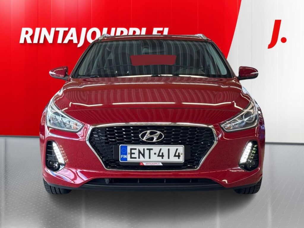 Hyundai i30 Wagon 2018 Punainen